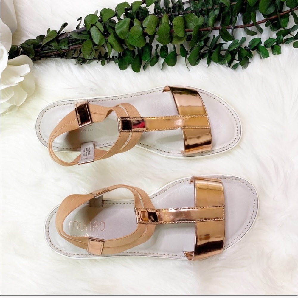 Munro Ideal Rose Gold T-Strap Sandals